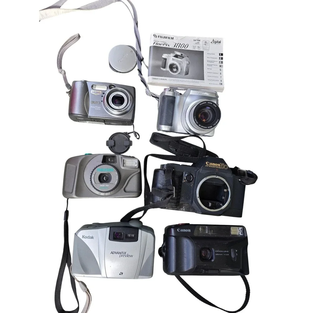 Vintage Camera Lot Canon T70 Fujifilm FinePix 3800 Kodak EasyShare Snappy Z2